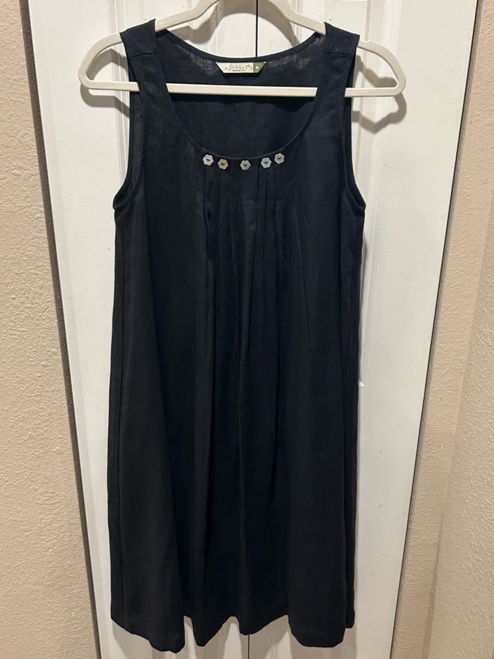 Chalet USA Linen 100% Pleated Shift Dress Black , size M like new